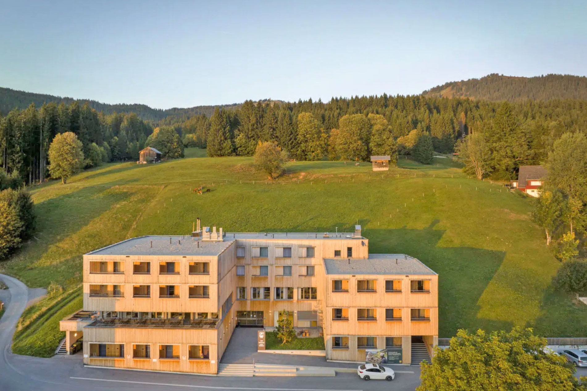 JUFA Hotel Laterns